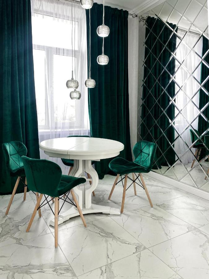 Tamanska Apartments Lviv Bagian luar foto